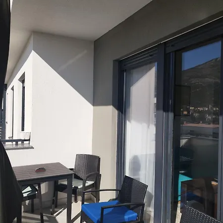 Penthouse Ika Apartment *