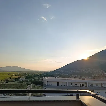 Penthouse Ika *