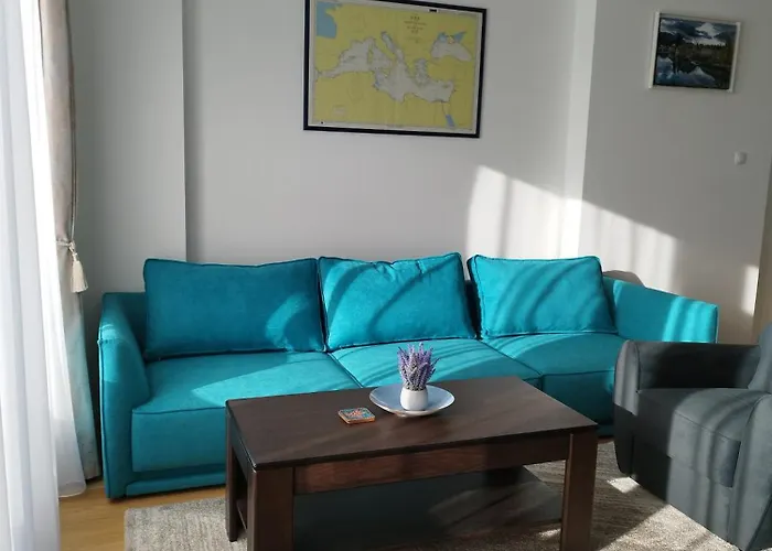 Penthouse Ika شقة تريبينيي