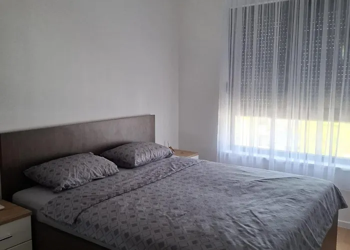 شقة Penthouse Ika تريبينيي